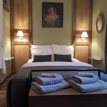 La Perle Secrete Bed & Breakfast *